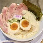 鶏そば 竹内ススル - えび醬そば全のせ