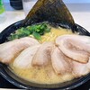家系ラーメン しゃかりき家 アステ川西店