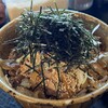 なぜ蕎麦にラー油を入れるのか。 西武新宿店