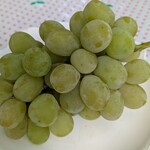 里見農園 - おかわりで頂いたシャインマスカット