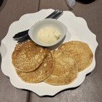 Russian Restaurant ROGOVSKI 銀座 - ブリヌイ