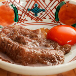 炭火焼肉 ほるもん ステーキ 中田悠一 - 料理写真:純血但馬牛月見ロース