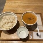 スープ ストック トーキョー - 料理写真:オマール海老のビスクRサイズ740円と白胡麻ご飯の普通サイズ210円 どちらもお高いよねー