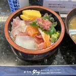 廻鮮寿司処 タフ - 