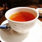 ル・カフェ・ド・エリソン - 紅茶はロンネフェルト