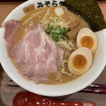 純米濃厚味噌ラーメン みそら堂 - 