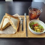 Esperanza - Hot Sandwich Morning (Ham and Egg)