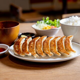 浜松弐輪舎餃子_1