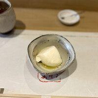 日本料理 川島 - オリーブオイルとお塩が良い塩梅です。