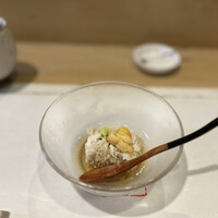 日本料理 川島 - 胡麻豆腐。上に乗っているのは雲丹、山葵。揚げ出しになった珍しい品。