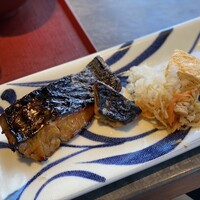 圓 弁柄 渋谷ストリーム - 