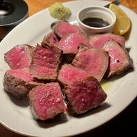 カルネジーオ イースト - 