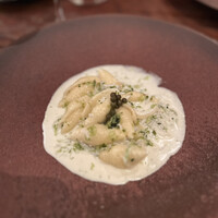 ワインとくつろぐ ツキアカリ - 