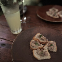 ワインとくつろぐ ツキアカリ - 