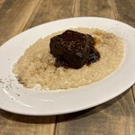 熟成和牛ステーキグリルド エイジング・ビーフ - 