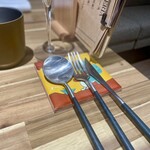 GRAPEREPUBLICINC. VINERIA SALONE - 