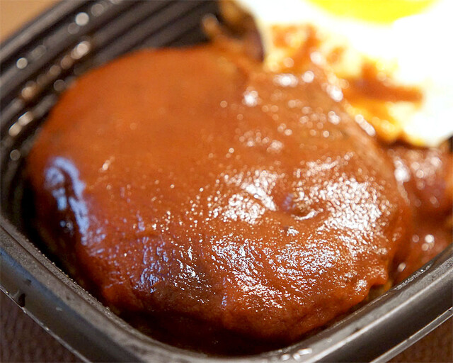 八戸港フェリーターミナル売店 - 陸奥湊（弁当）の写真