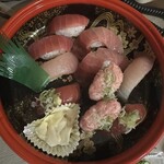 グルメ回転寿司 三代目江戸前あっちゃん - 