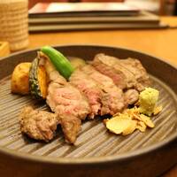別邸 仲じま - 十勝牛サーロインステーキ120g 揚げ野菜添え