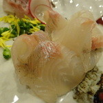 ゆうがた - 刺身盛り合わせ：ほうぼう（ネットリ旨い！）