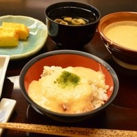 浅草むぎとろ 本店 - むぎとろセット 1570円。