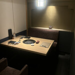 和牛A5雌牛と熟成牛舌 肉屋いちゆく - 