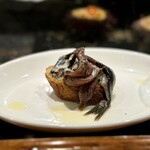 Gandarias - まずはアンチョビから。