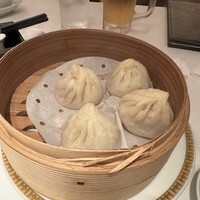 銀座ブルーリリー ステーキ＆チャイニーズレストラン - 