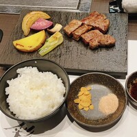 神戸牛ステーキ彩ダイニング - 