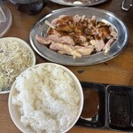 鳥心 とりやき食堂 - 盛り合わせ定食