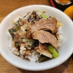 ラーメン猪太 - スープかけました