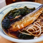 加賀 - 具は、"鰊の甘露煮"と"ワカメ"。