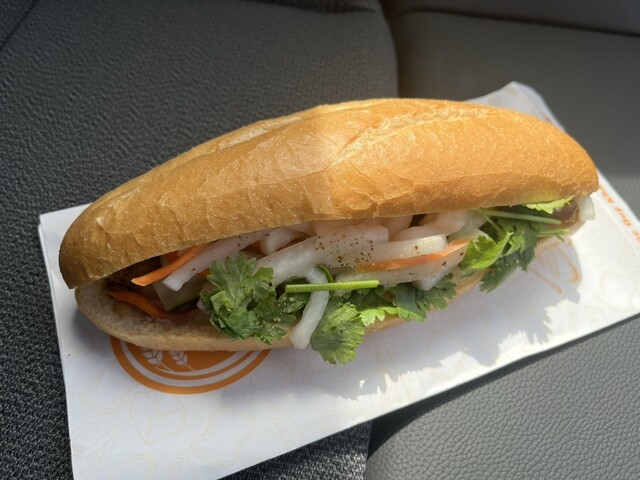 Bánh Mì Nguyễn