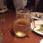 ラファリーナ - ハウスワインはデキャンタで♪