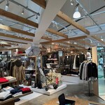 Pie stand BY FREAK'S STORE Karuizawa Purinsushoppingupurazaten - Interior (Apparel)