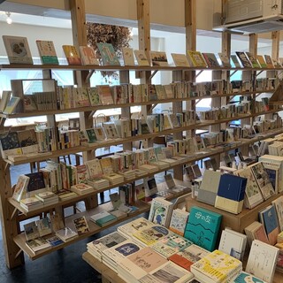 ごはんとおやつ、雑貨の店 くらすこと_2