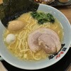 町田商店 - らーめん並、煮卵は子供用
