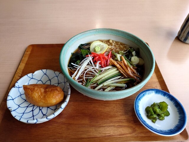 秋月庵 三次郎 泉中央｜仙台のそば店