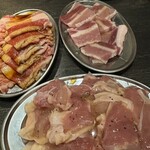 焼肉・ホルモン酒場 とろにく - 