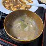 ごはん処 鶴の恩返し - 嬉しい具沢山味噌汁