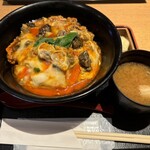 宮崎地鶏炭火焼 車 - 