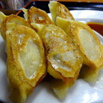金石餃子店 - 2014年4月6日(日)　定食11番「餃子(6個)ラーメンセット」(ランチタイム600円)　大ぶりでジューシーな餃子♪
