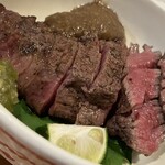 焼きもの家 慶 - コンパクト、水増しかさ上げ目眩し無し、レアステーキ♡