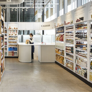 高品質なイタリア食材を取り扱うMARKET