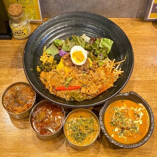SPICY CURRY 魯珈 - 料理写真: