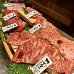 神戸牛焼肉&生タン料理 舌賛 - 