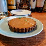 プルピエ - 北海道の坂根牧場のミルクジャムのタルト