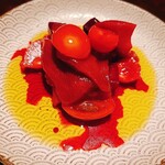 食堂いとめし - 真っ赤なサラダ