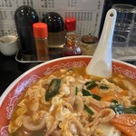 天坊 - サンラータン麺