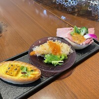 グリロジー バー＆グリル - 